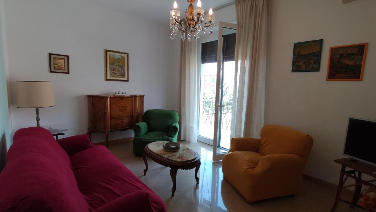 Casa Di Gabry Apartment Sestri Levante Luaran gambar