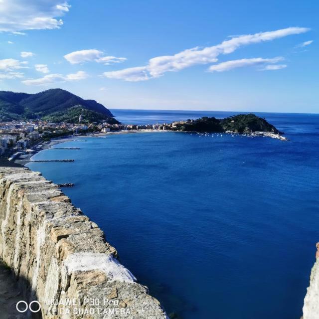 Casa Di Gabry Apartment Sestri Levante Luaran gambar
